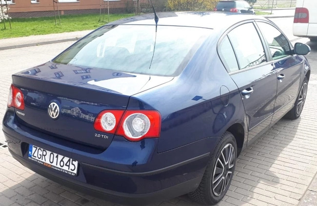 Volkswagen Passat cena 18000 przebieg: 162000, rok produkcji 2008 z Gryfino małe 37